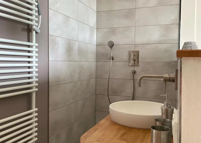 Frühstückspension Huus Bellevue 3*